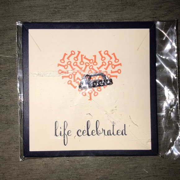 Cheers 🥂 KEEP Collective Charm - Picture 13 of 15